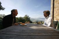 Couple enjoys an Umbrian Villa for a week.