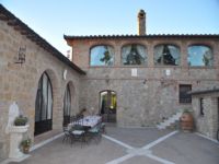 Villa Alfresco Dining