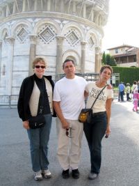  Friends in Pisa